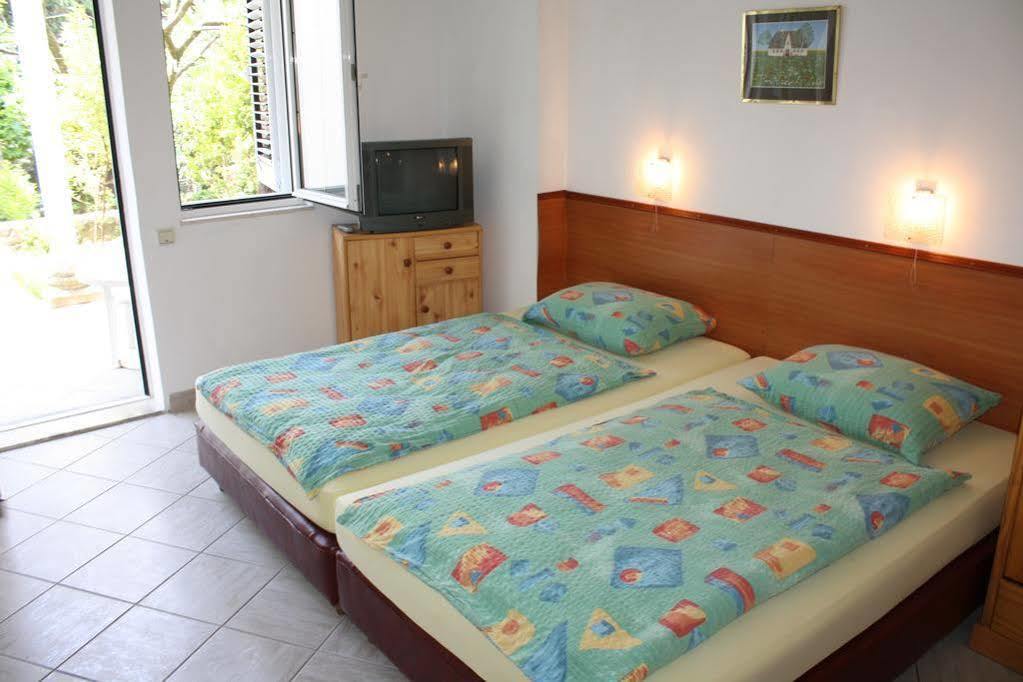 Guest House Saga Herceg Novi Ngoại thất bức ảnh