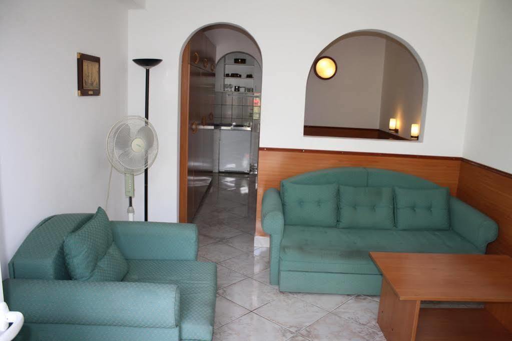 Guest House Saga Herceg Novi Ngoại thất bức ảnh